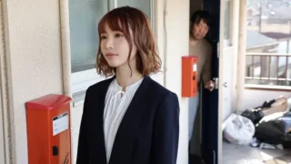 Gã nhà đối diện biến thái thường xuyên nghe tiếng rên của đôi Người vợ Chồng yêu trẻ cạnh bên