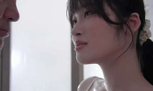 Người chồng bỏ bê, cô vợ được ông chú giúp thỏa mãn cơn nứng lồn lồn