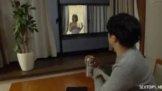 Những ả nhà cạnh bên dâm tiện