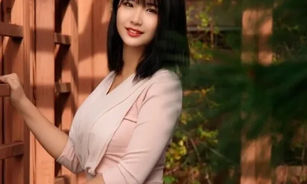 Gạ tình người đẹp hàn quốc vào nhà trọ trong chuyến du lịch