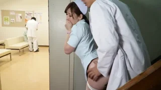 Hộ lý dâm bị gã bác sĩ tống tình