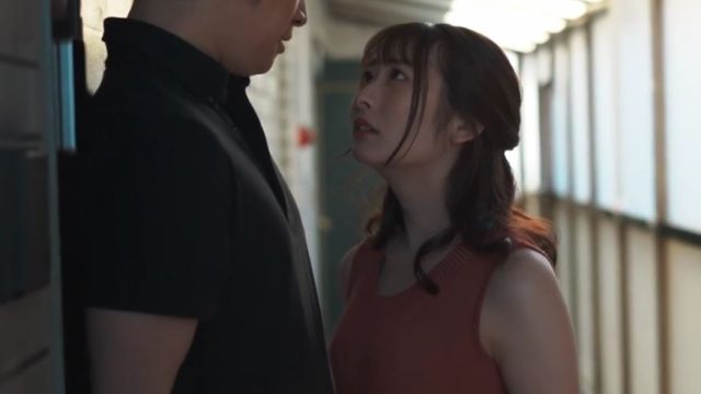 Vợ mang thai, tôi bị hấp dẫn bởi cô vợ hàng xóm thường ở nhà một mình